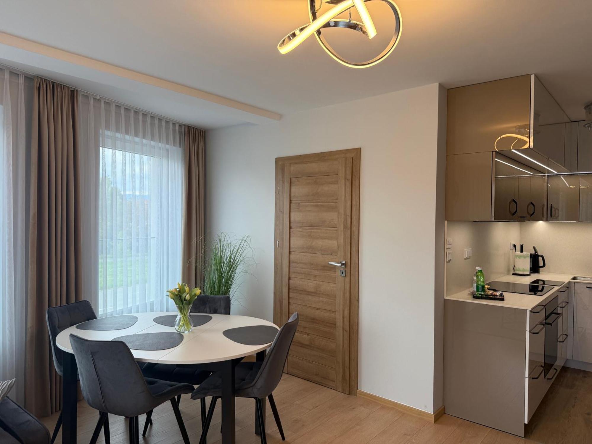 Apartment Ksiezycowy Z Garazem Neu Sandez